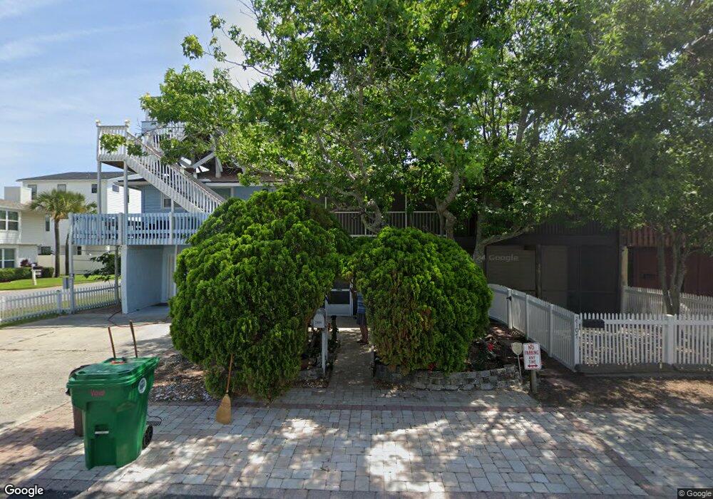 2105 2nd St S, Jacksonville Beach, FL 32250 - photo 1