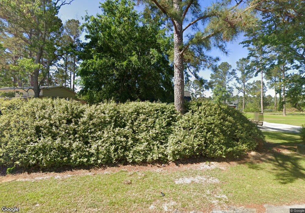 377 Lakeview Cir, Douglas, GA 31535 - photo 1