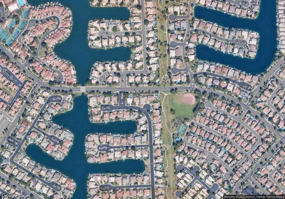 1926 E Cypress Tree Dr, Gilbert, AZ 85234 - photo 1