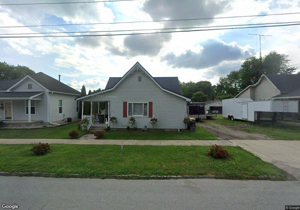 724 N Main St, Tipton, IN 46072 - photo 1