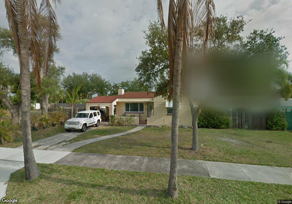 641 NE 9th Ave, Boynton Beach, FL 33435 - photo 1