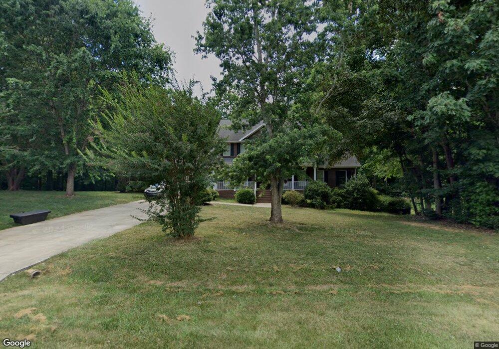 320 Lawrence Dr, Asheboro, NC 27205 - photo 1