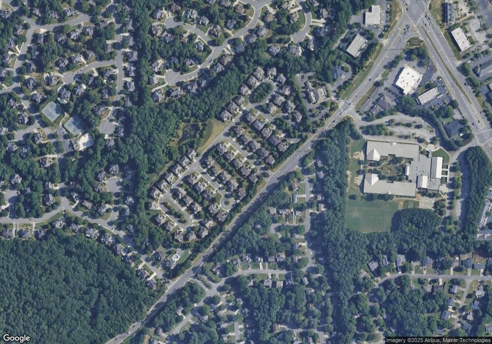 11210 Avery Cove Ct, Alpharetta, GA 30022 - photo 1