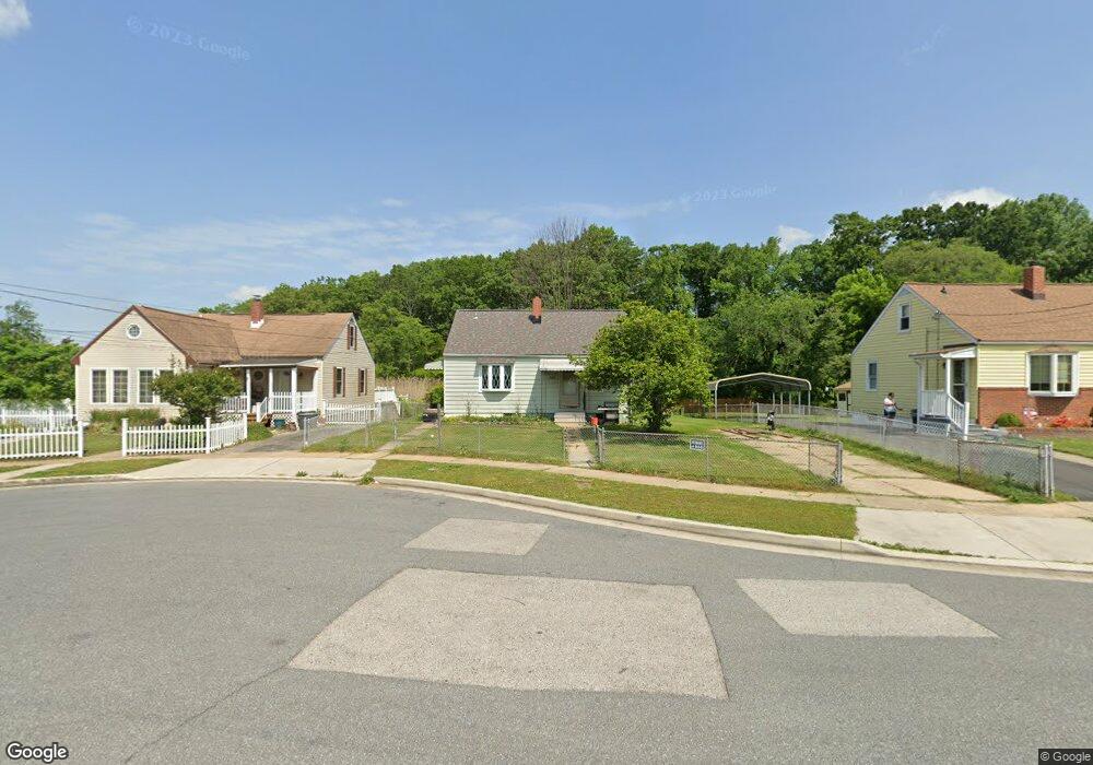 804 Martin Rd, Essex, MD 21221 - photo 1