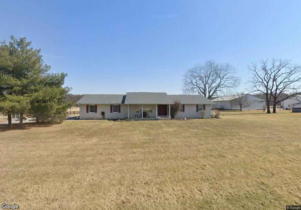 255 S Thayer Rd, Lima, OH 45806 - photo 1