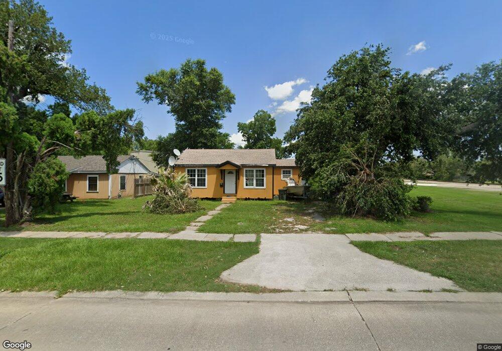 2027 7th Ave, Lake Charles, LA 70601 - photo 1