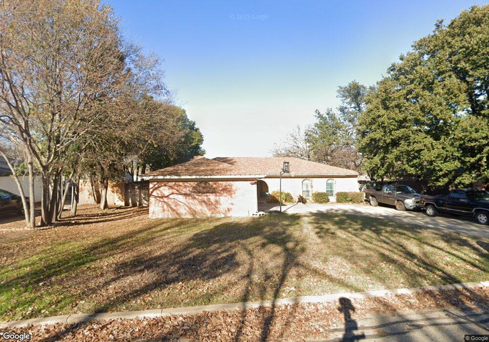 809 San Marcos Ln, Bedford, TX 76021 - photo 1