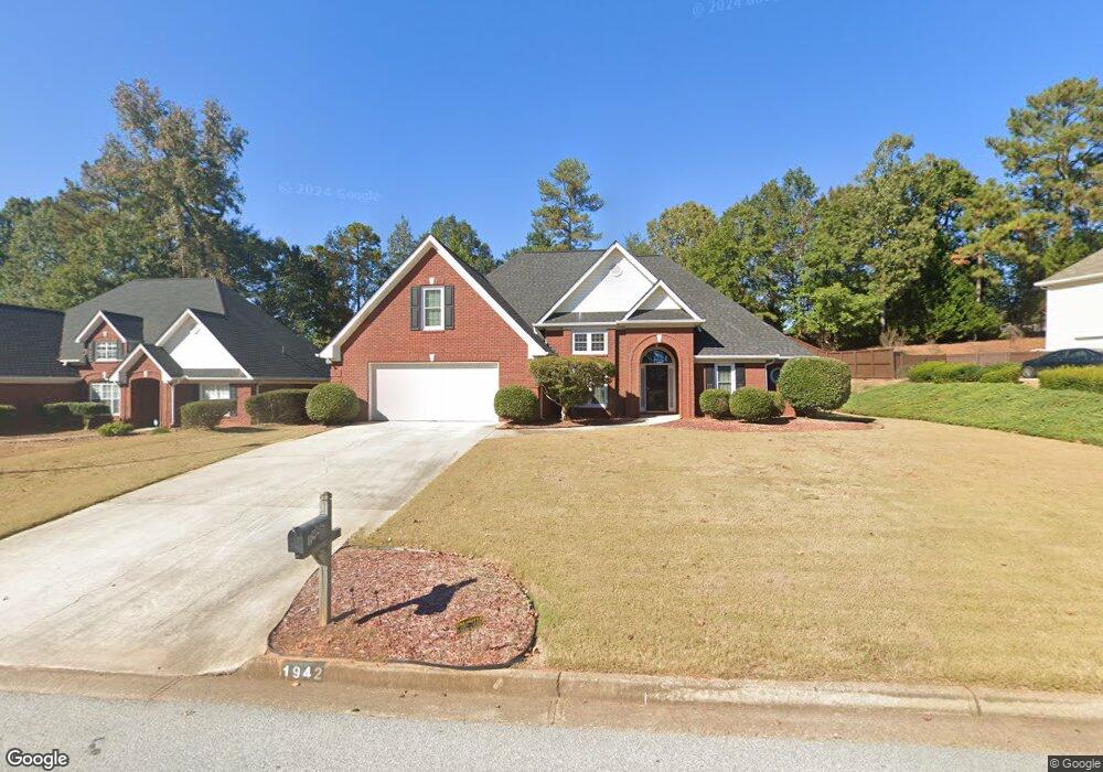 1942 Kevin Dr SE, Conyers, GA 30013 - photo 1