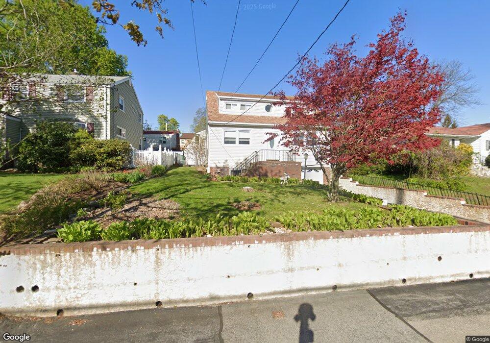 54 Roundhill Dr, Yonkers, NY 10710 - photo 1