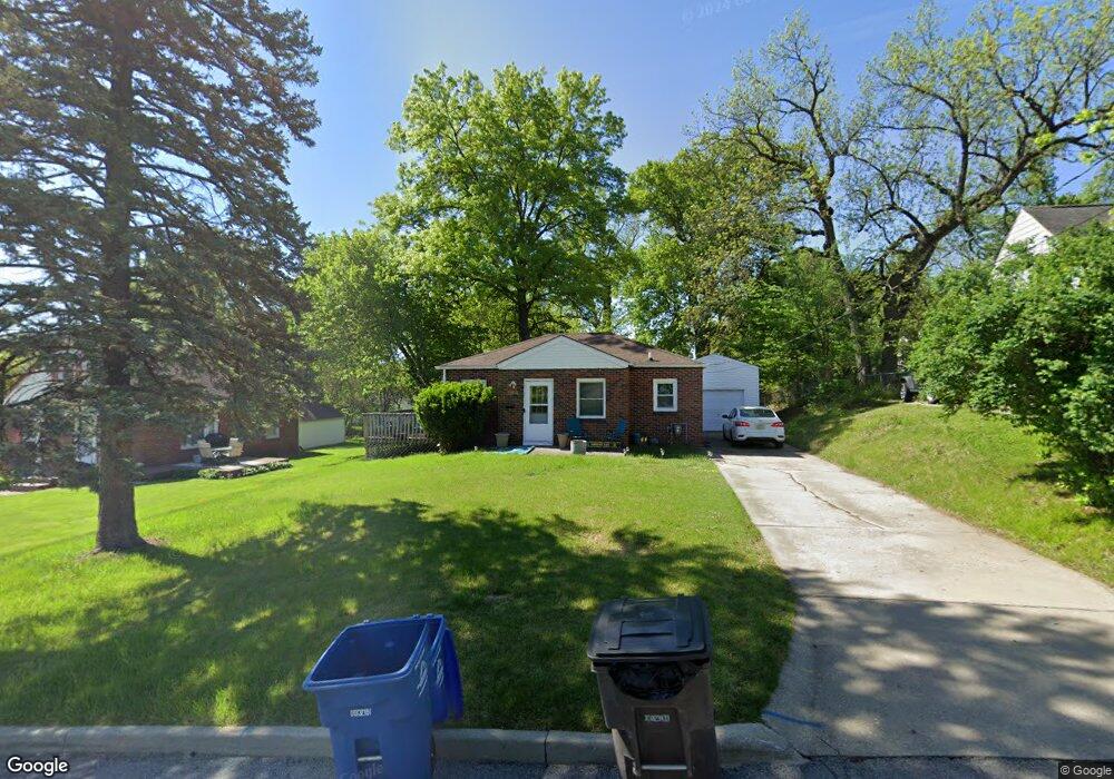 6018 Rollins Ave, Des Moines, IA 50312 - photo 1