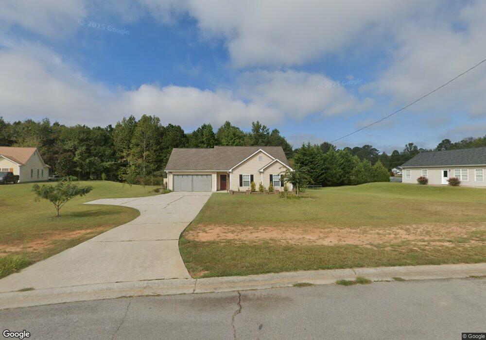 428 Wallace Cir, Carrollton, GA 30117 - photo 1