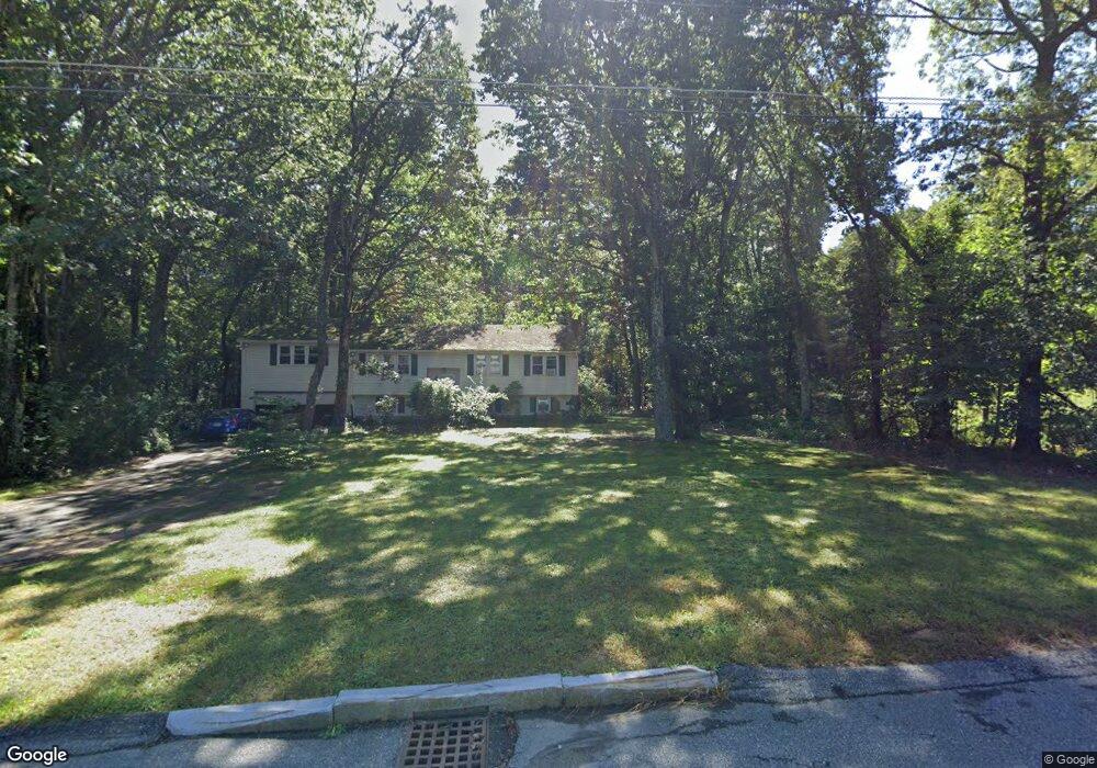 40 Stoney Brook Ln, Wrentham, MA 02093 - photo 1