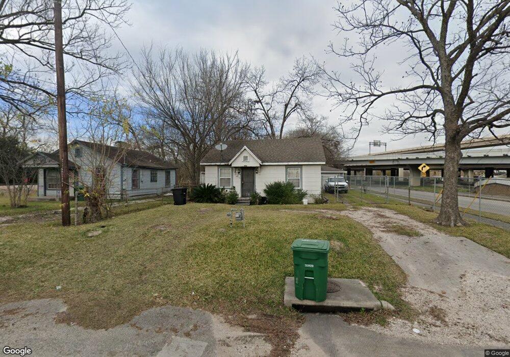 3505 Melbourne St, Houston, TX 77026 - photo 1