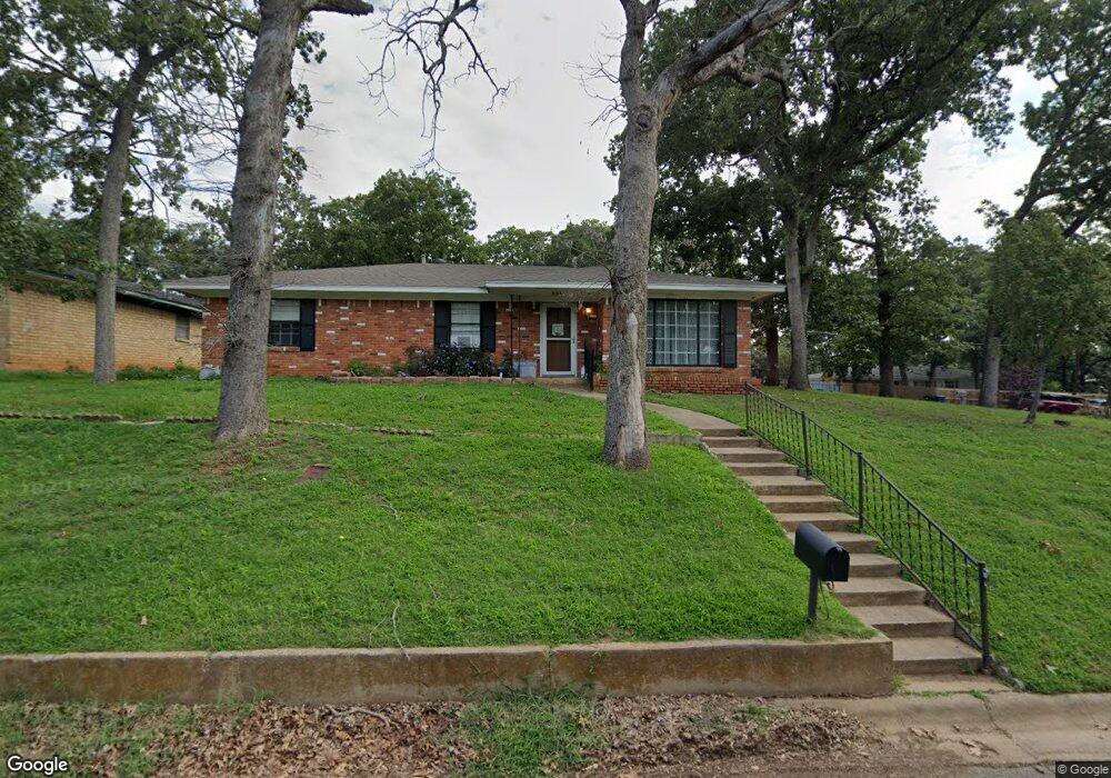 901 Seymore Cir, Denison, TX 75020 - photo 1