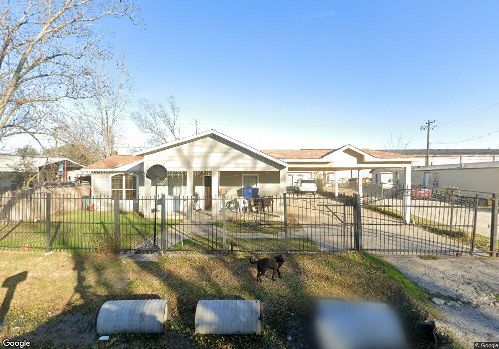 11262 Wardville St, Houston, TX 77093 - photo 1