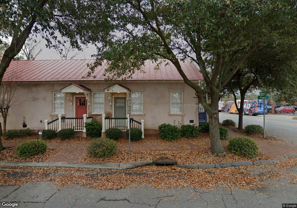 121 W 46th St, Savannah, GA 31405 - photo 1