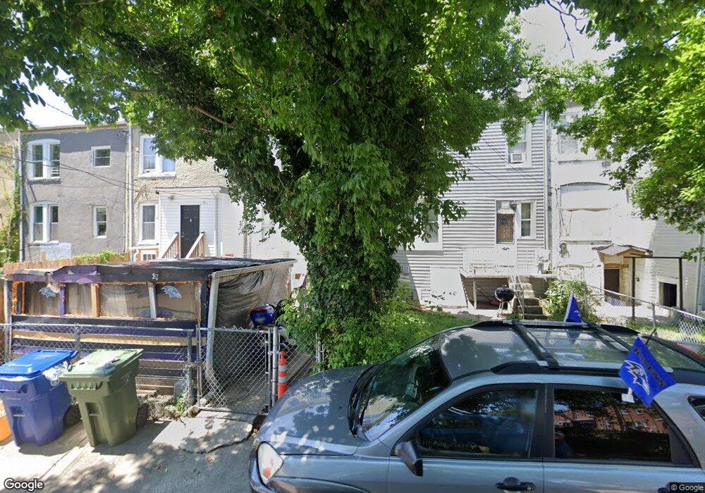 2811 Waldorf Ave, Baltimore, MD 21215 - photo 1