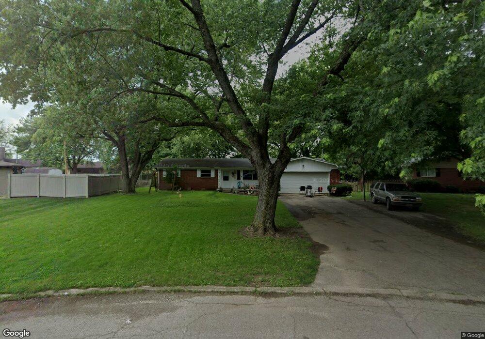 2411 Ridgeway Dr, Anderson, IN 46012 - photo 1