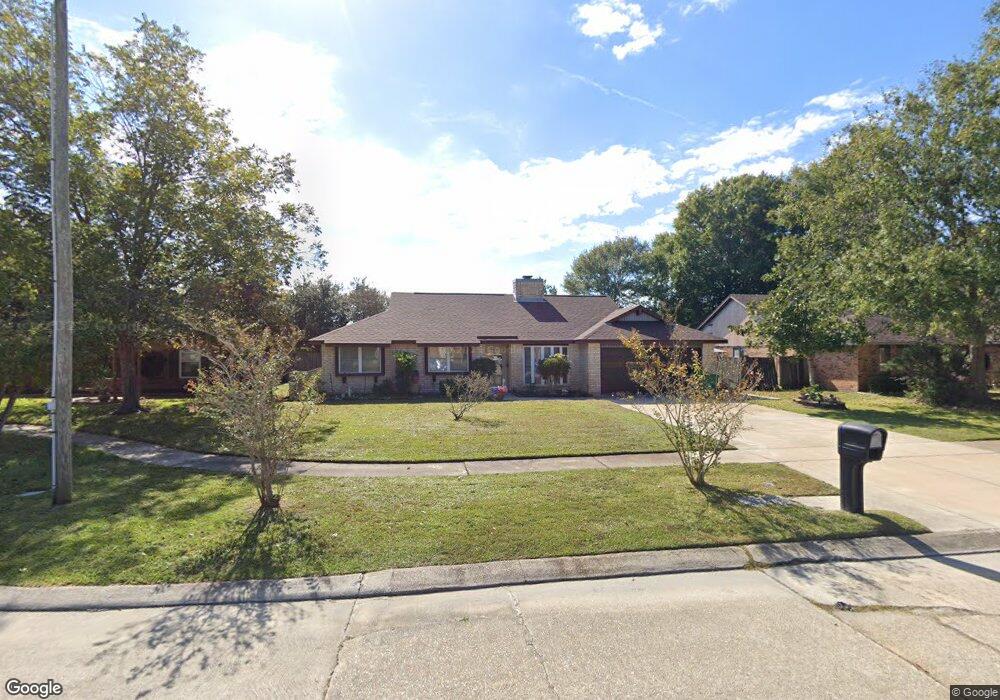 413 Longleaf Dr, Slidell, LA 70458 - photo 1