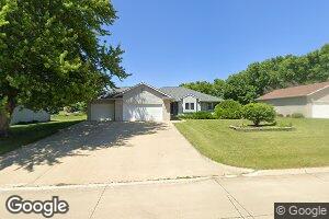 506 Lampkastner Dr, Holstein, IA 51025