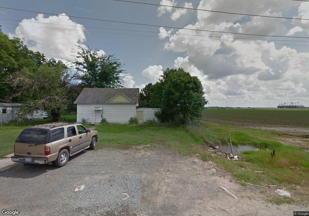 811 W 2nd St, Stuttgart, AR 72160 - photo 1