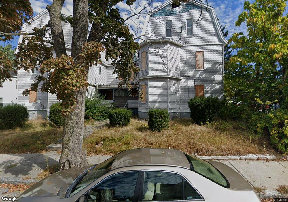 7 Lowell St, Worcester, MA 01603 - photo 1