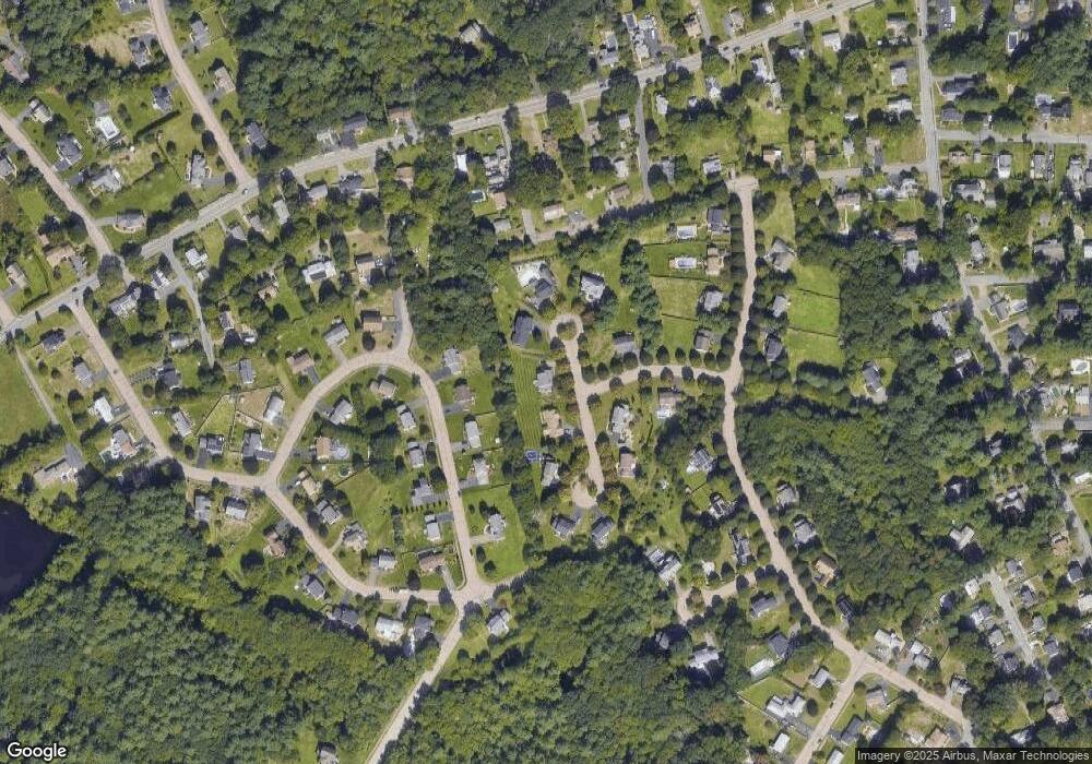 18 Chipman Ln, Stoughton, MA 02072 - photo 1