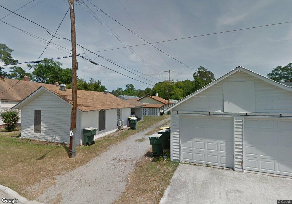 2145 E 38th St, Savannah, GA 31404 - photo 1