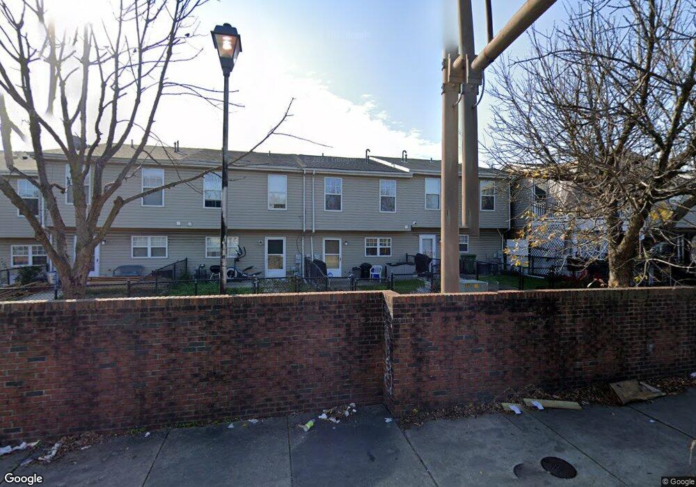 712 W Cherry Blossom Way, Baltimore, MD 21201 - photo 1