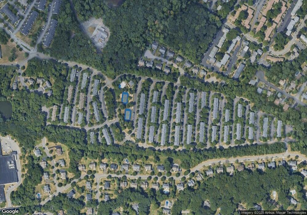 2180 Kent Ct, Mahwah, NJ 07430 - photo 1