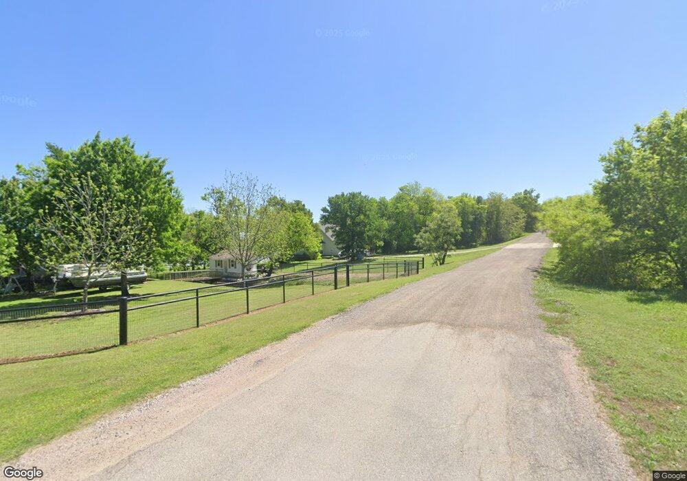 421 Meandering Way, Corsicana, TX 75109 - photo 1