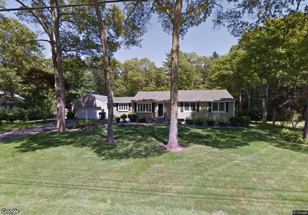 232 Twin Fawn Dr, Hanover, MA 02339 - photo 1