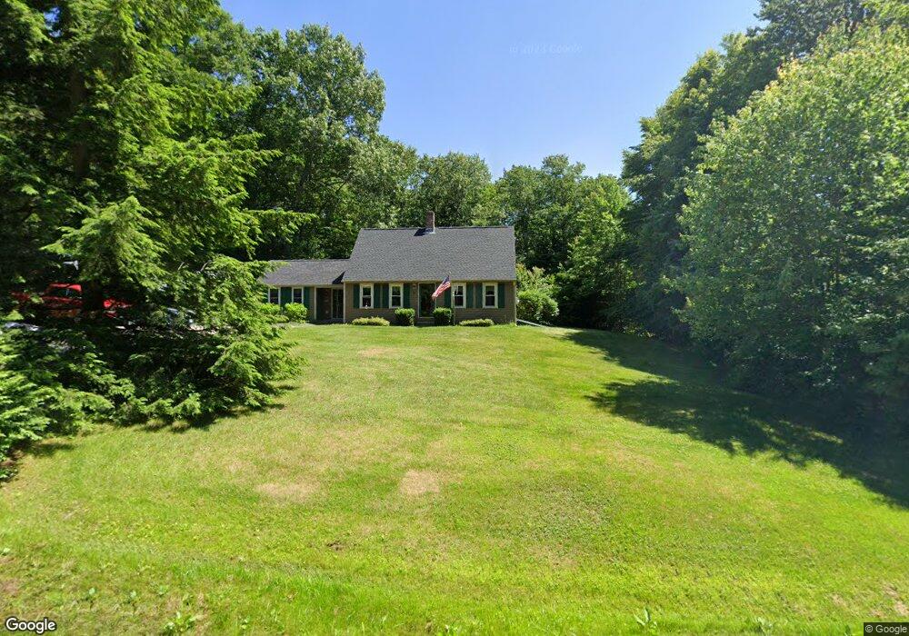 28 Evergreen Cir, Henniker, NH 03242 - photo 1