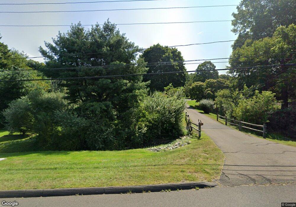 1339 Berlin Turnpike, Berlin, CT 06037 - photo 1