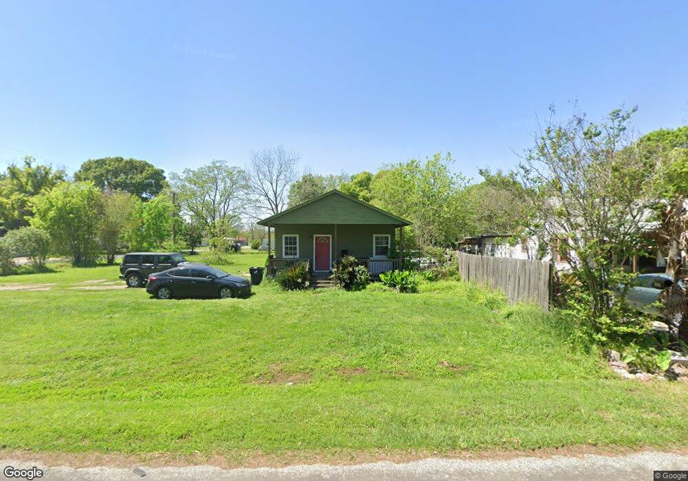 2320 Avenue D, Bay City, TX 77414 - photo 1