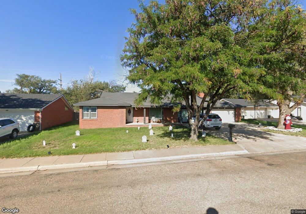 109 Amherst Ave, Dumas, TX 79029 - photo 1