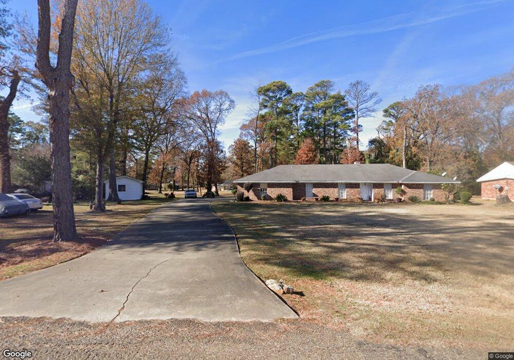 305 Parsons Ave, Bastrop, LA 71220 - photo 1