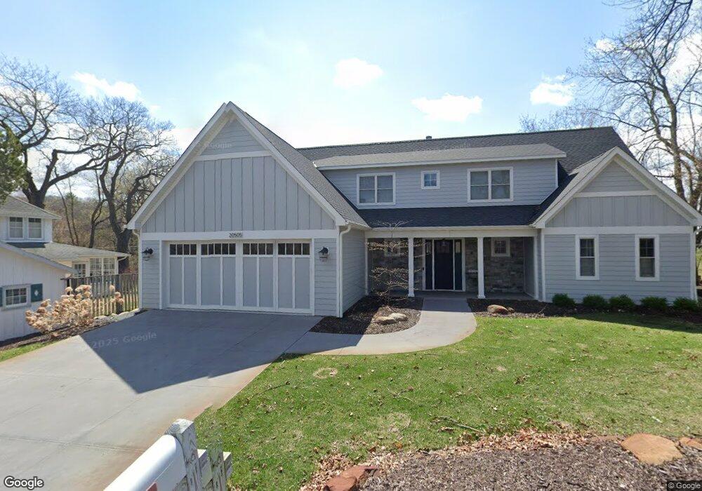 20505 Radisson Rd, Excelsior, MN 55331 - photo 1