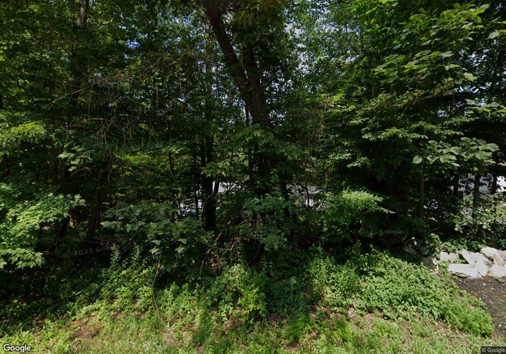 298 Farmers Mills Rd, Carmel, NY 10512 - photo 1