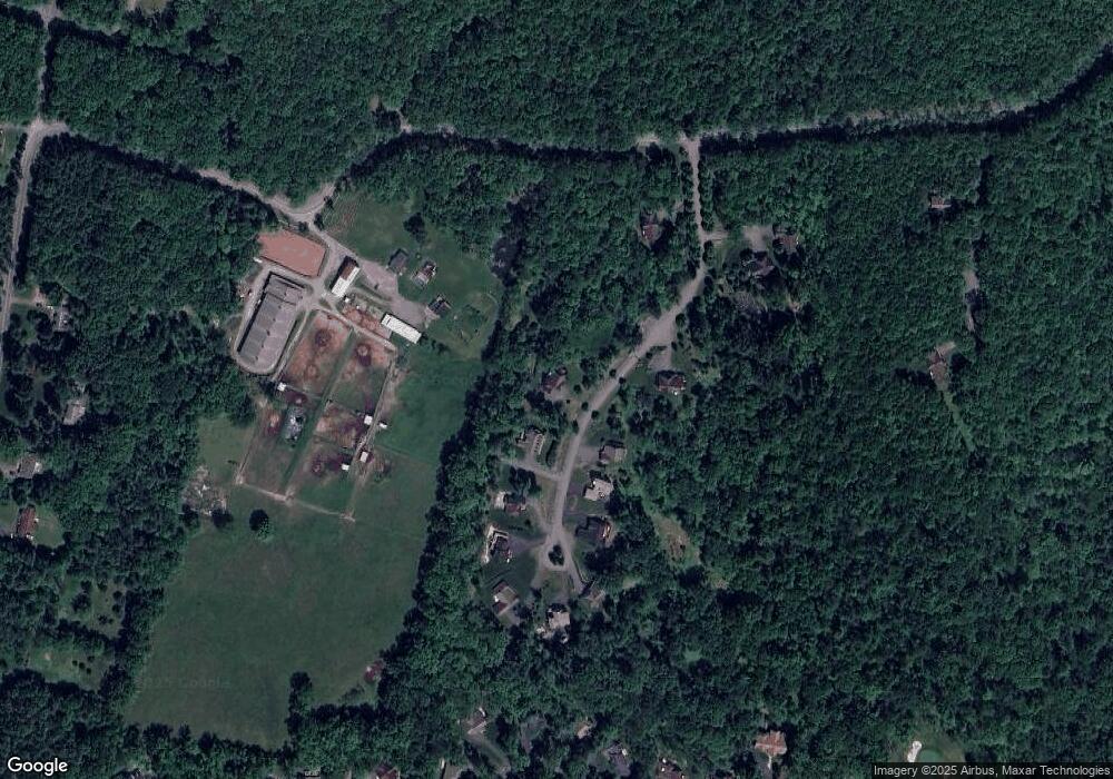 111 Moss Creek Dr, Hawley, PA 18428 - photo 1