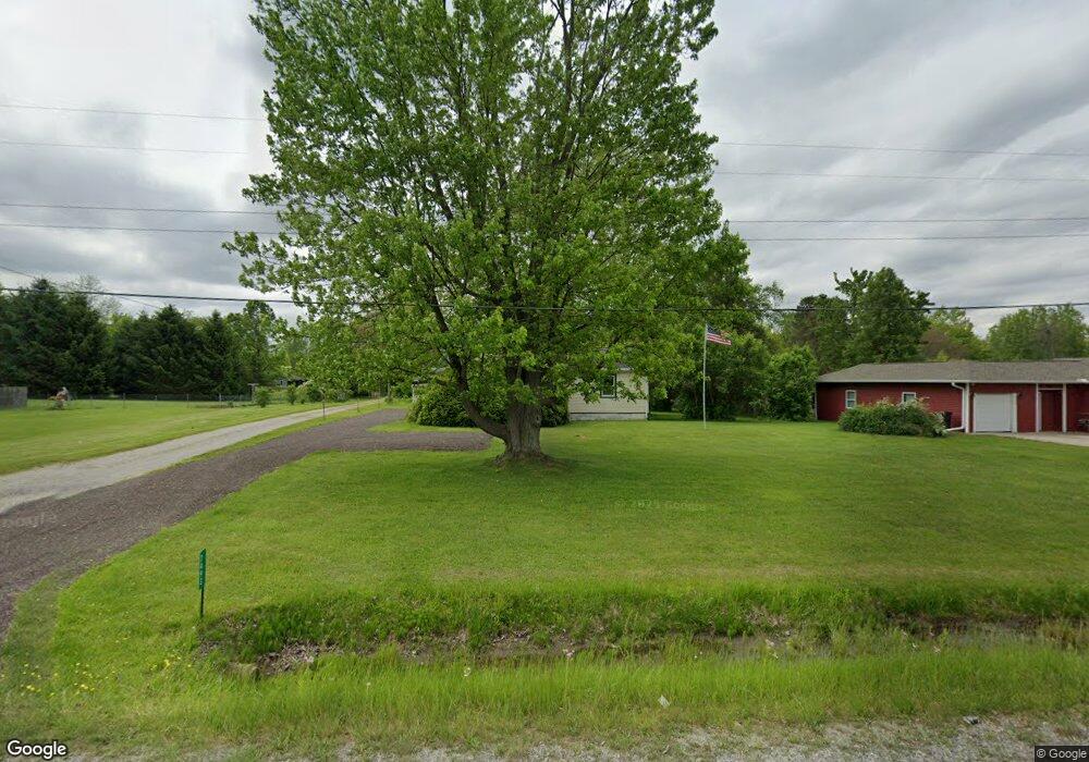 7493 Coldwater Rd, Flushing, MI 48433 - photo 1