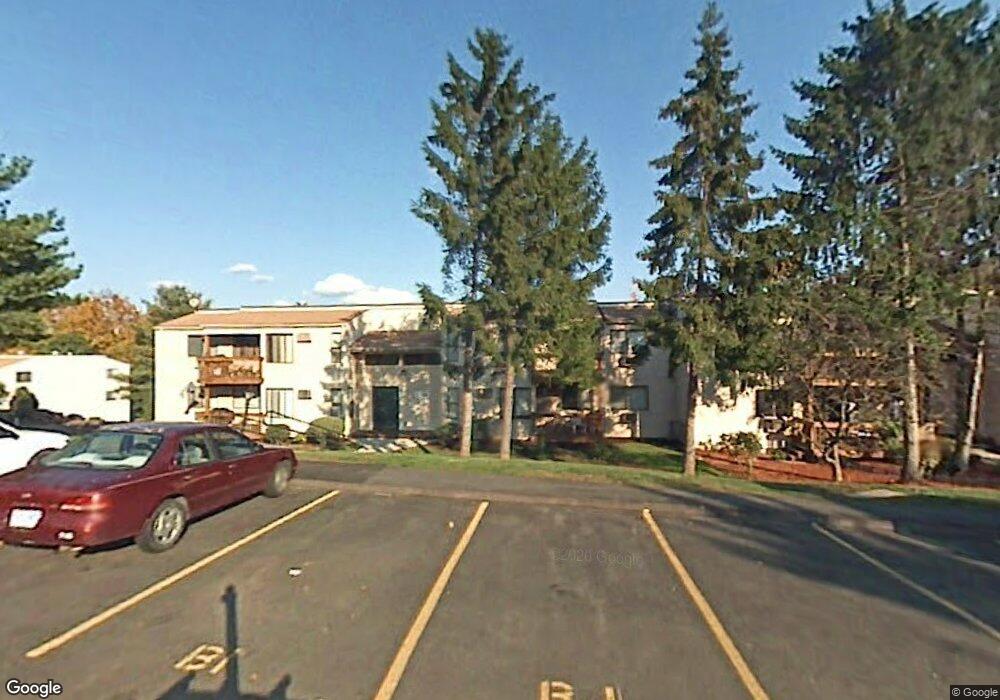 7 Woodland Dr unit 7, Cromwell, CT 06416 - photo 1