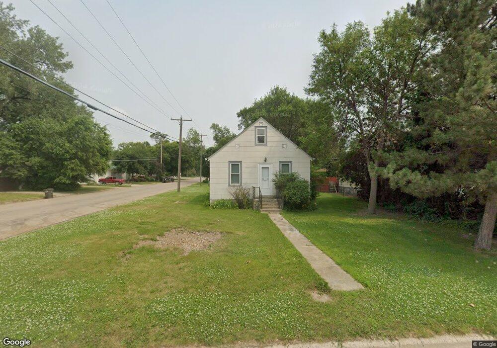 1214 3rd Ave NW, Jamestown, ND 58401 - photo 1