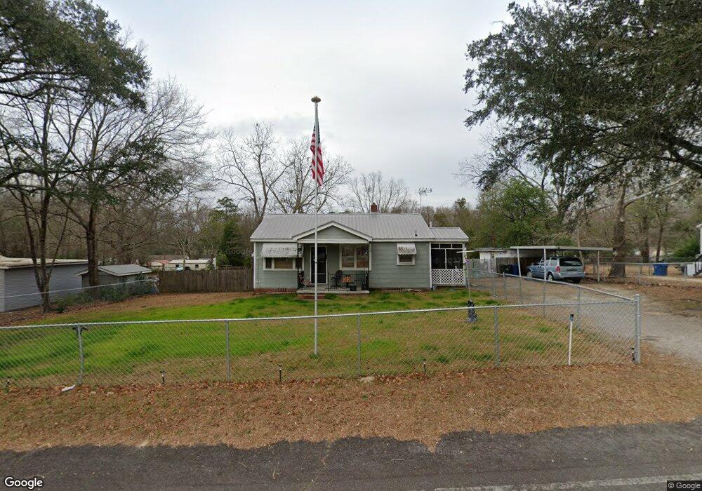 724 Brooks Ave, West Columbia, SC 29169 - photo 1