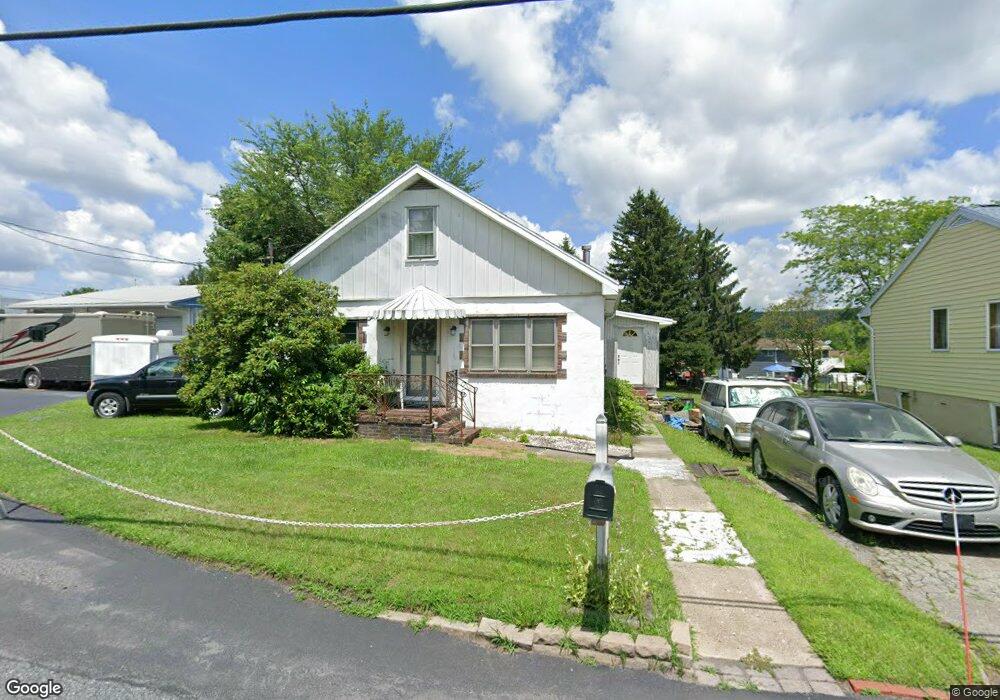 52 Mahanoy Ave, Tamaqua, PA 18252 - photo 1