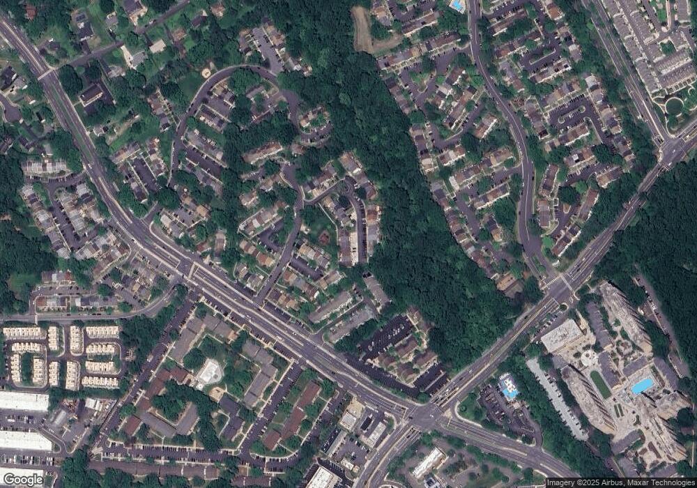 3046 Mission Square Dr, Fairfax, VA 22031 - photo 1