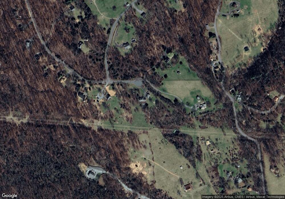 6585 Saddleback Ct, Crozet, VA 22932 - photo 1