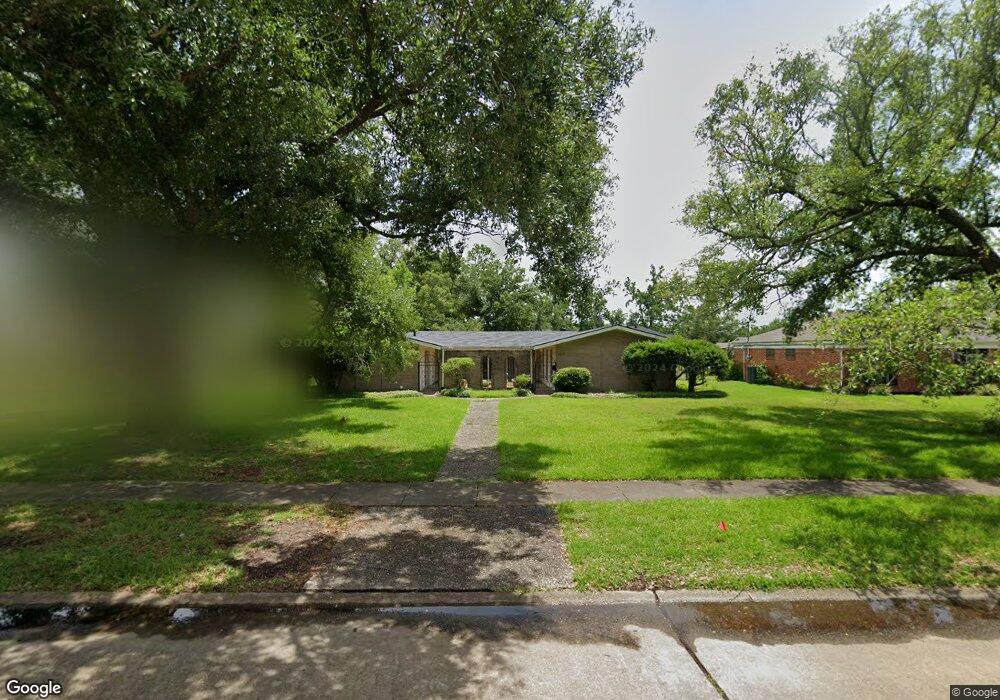 2422 19th St, Lake Charles, LA 70601 - photo 1