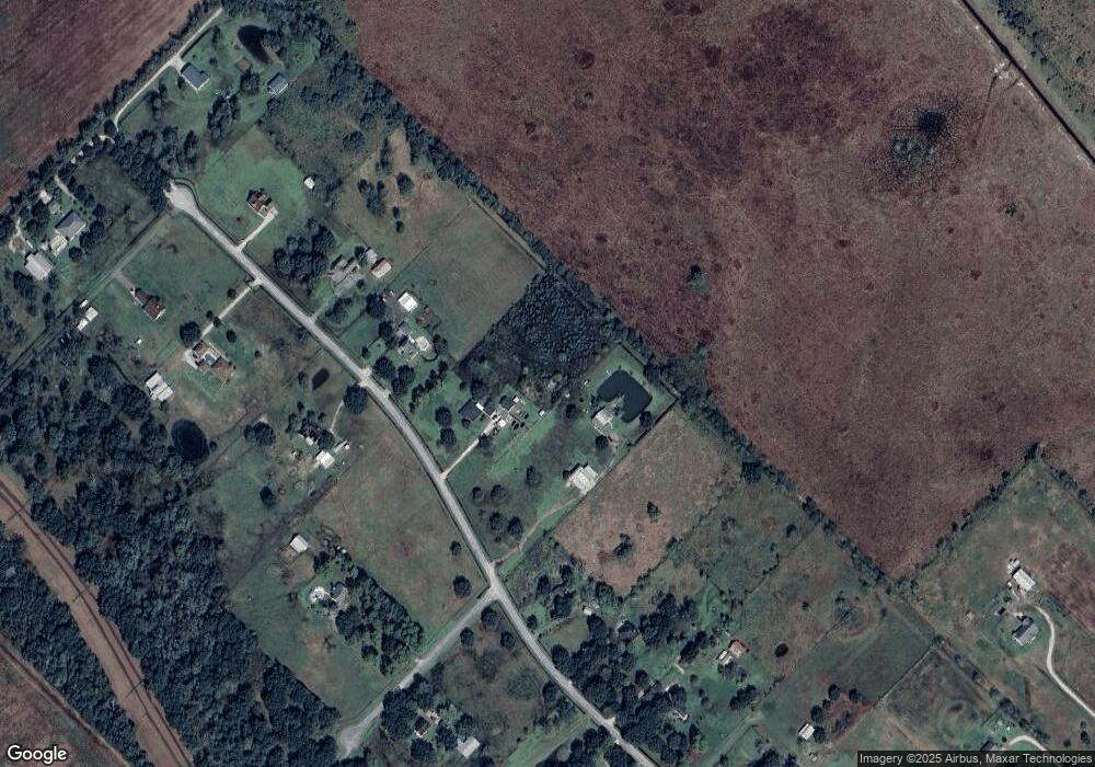 414 Cedar Creek Dr, Needville, TX 77461 - photo 1