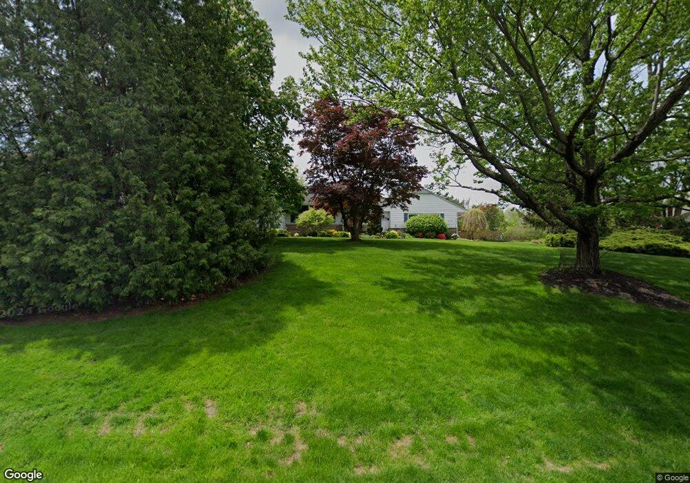 114 Eldridge Rd, Aurora, OH 44202 - photo 1